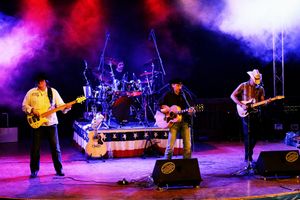 Leere Bühne nach dem Konzert